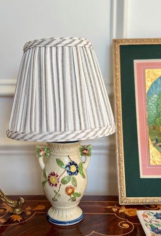 floral-mini-japanese-table-lamp