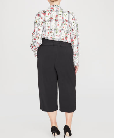 floral-check-ruffle-cuff-blouse